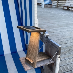 Herforder Tischler machen auch mit gefärbten Solarleuchten auf Meeresverschmutzung aufmerksam